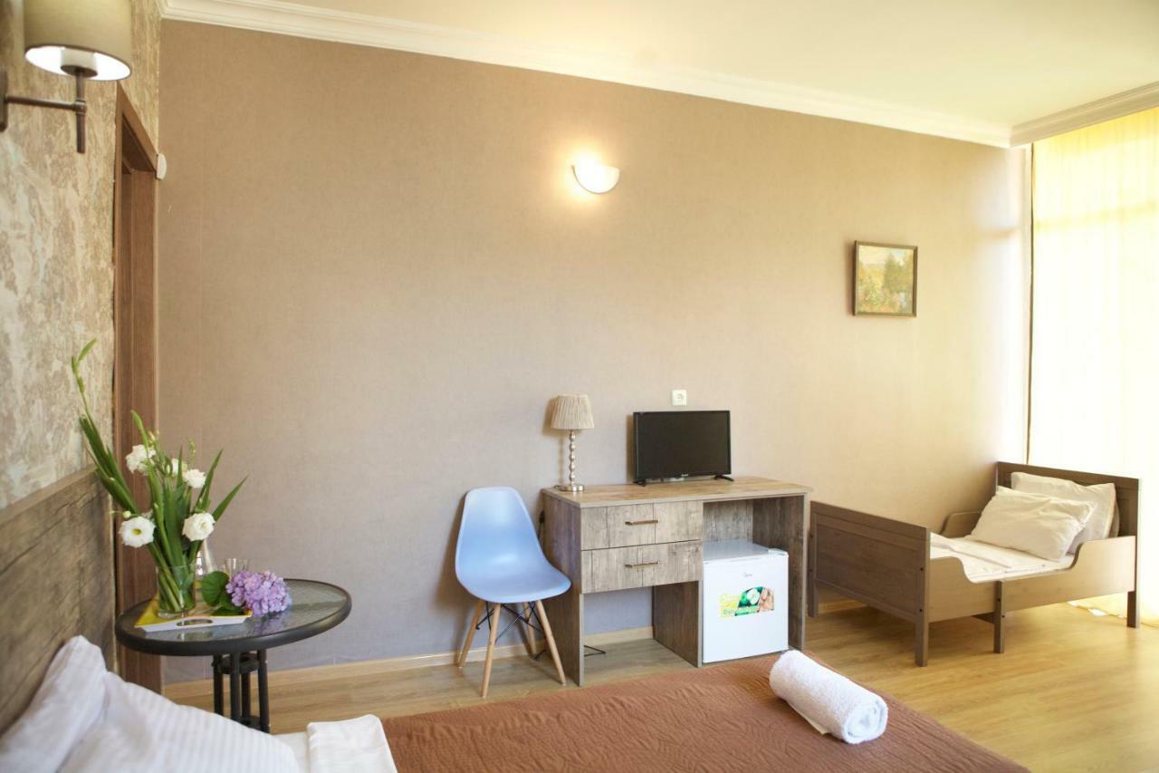 Terassa Hotel 코불레티 외부 사진